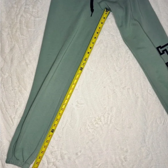 PINK Victoria's Secret Green Joggers - Picture 5 of 6